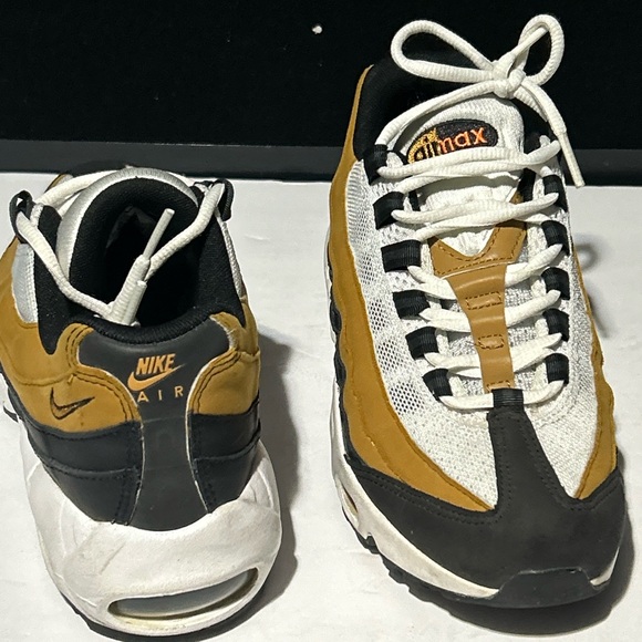 Nike Air Max - Picture 8 of 8